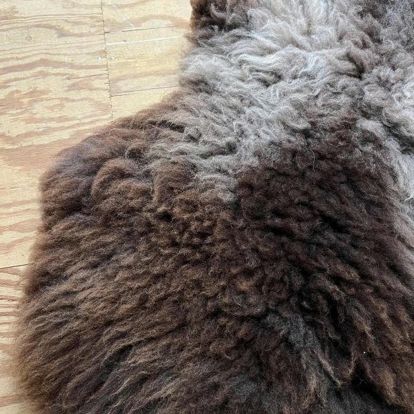 Schapenvacht kort haar bruin grijs beige - 11 - Afbeelding 3