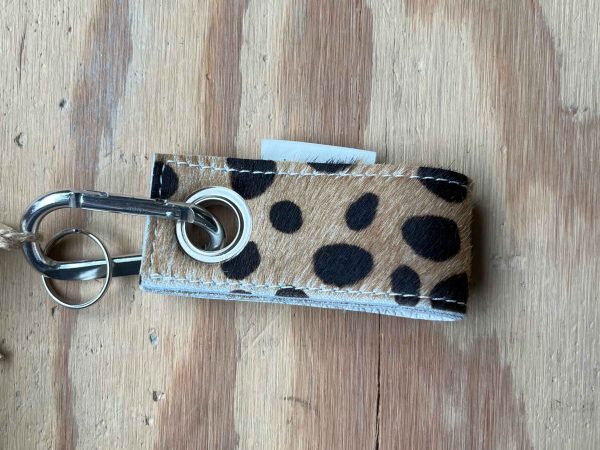 Koeienhuid sleutelhanger cheetah - 70