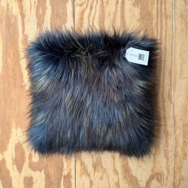 Kussen blauw vacht