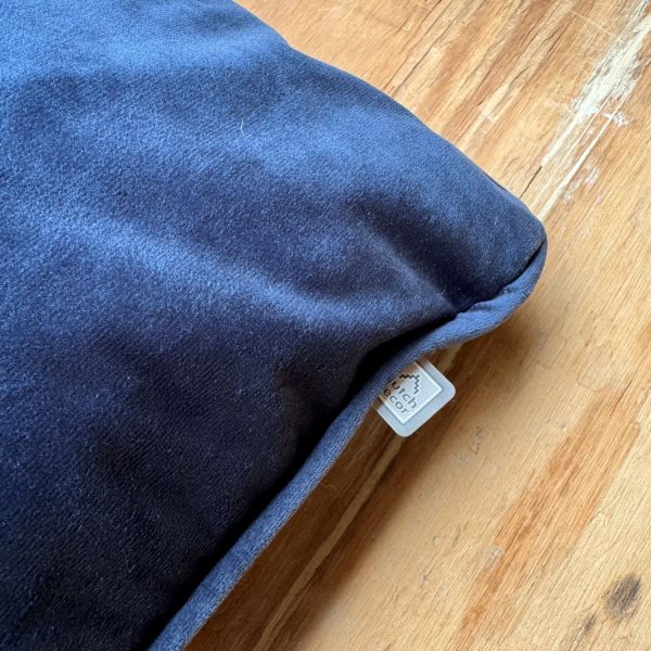 Kussen donkerblauw velvet - Afbeelding 2