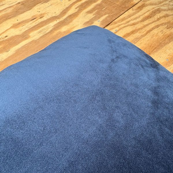 Kussen donkerblauw velvet - Afbeelding 3
