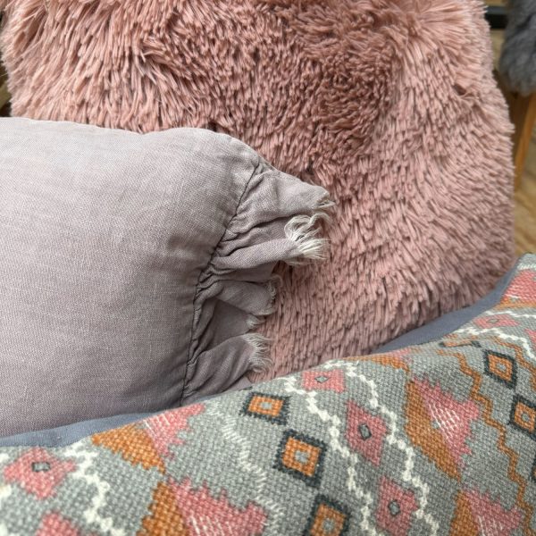 Kussen oudroze met ruffles - Afbeelding 2