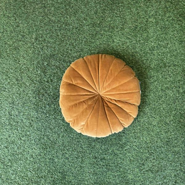 Kussen rond bruin